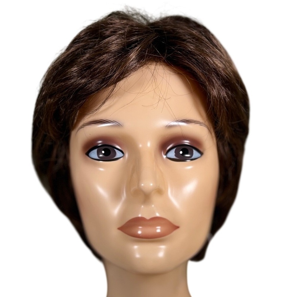 Henry Margu Iris Wig Short‎ Straight Medium Brown Highlights 8H NWT